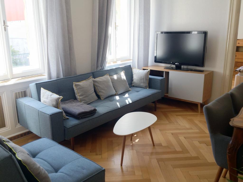 Big Vintage Style Flat Near Schönbrunn Lägenhet Wien Exteriör bild