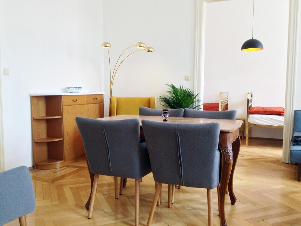 Big Vintage Style Flat Near Schönbrunn Lägenhet Wien Exteriör bild